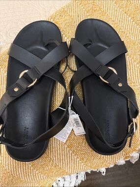Old Navy Black Strappy Sandals with Gold Ring Detail